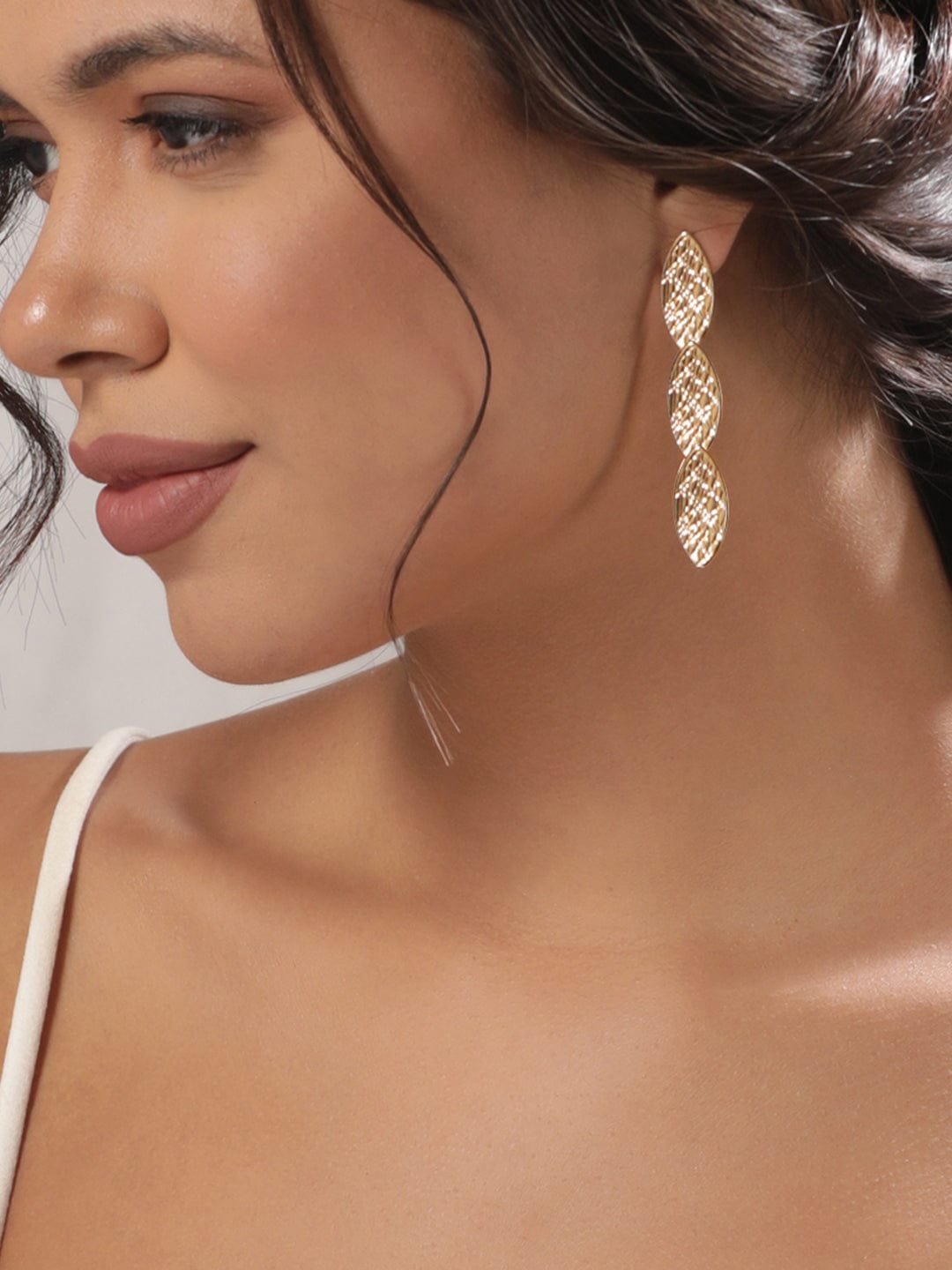 Rubans 18K Gold plated Textured dangle earrings Earrings