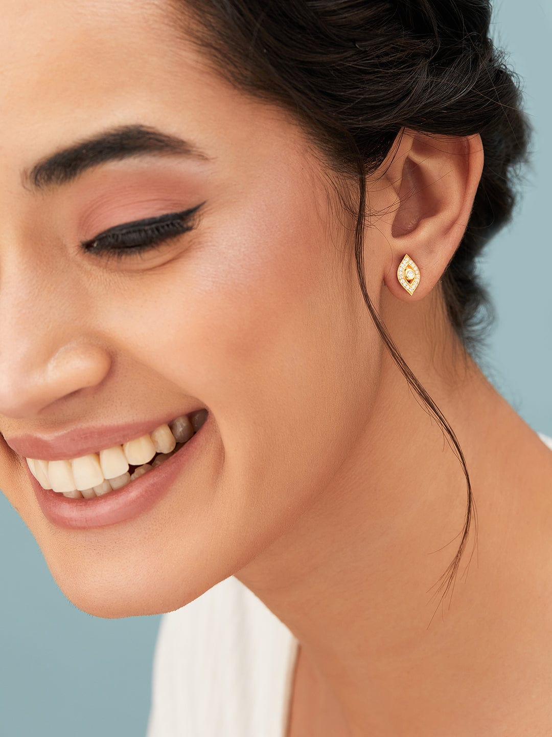 Shop Rubans 925 Silver The Elegant Leaf Stud Earrings. Gold