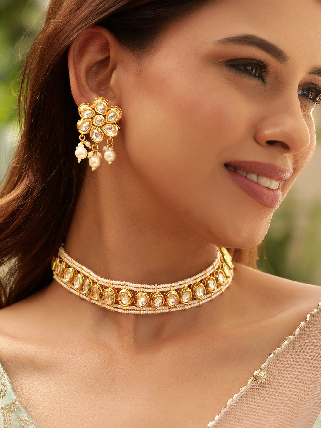 Gold Plated Artificial Jewellery On Myntra 22k Gold Plated Choker