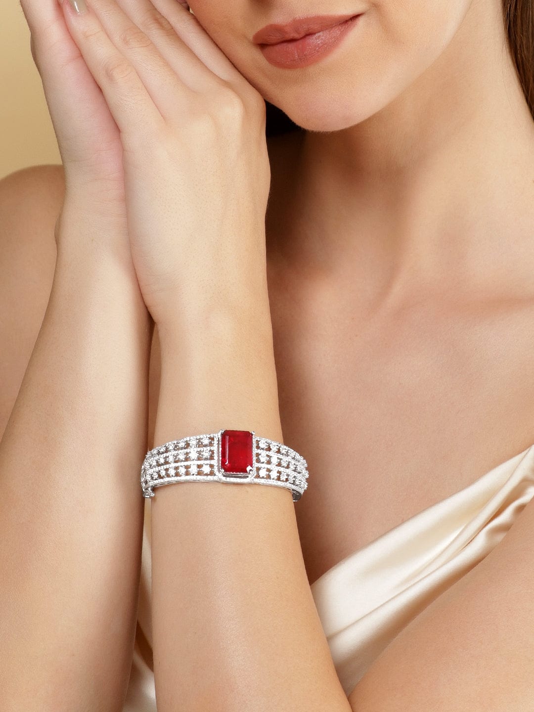 Share more than 66 fake ruby bracelet super hot - 3tdesign.edu.vn