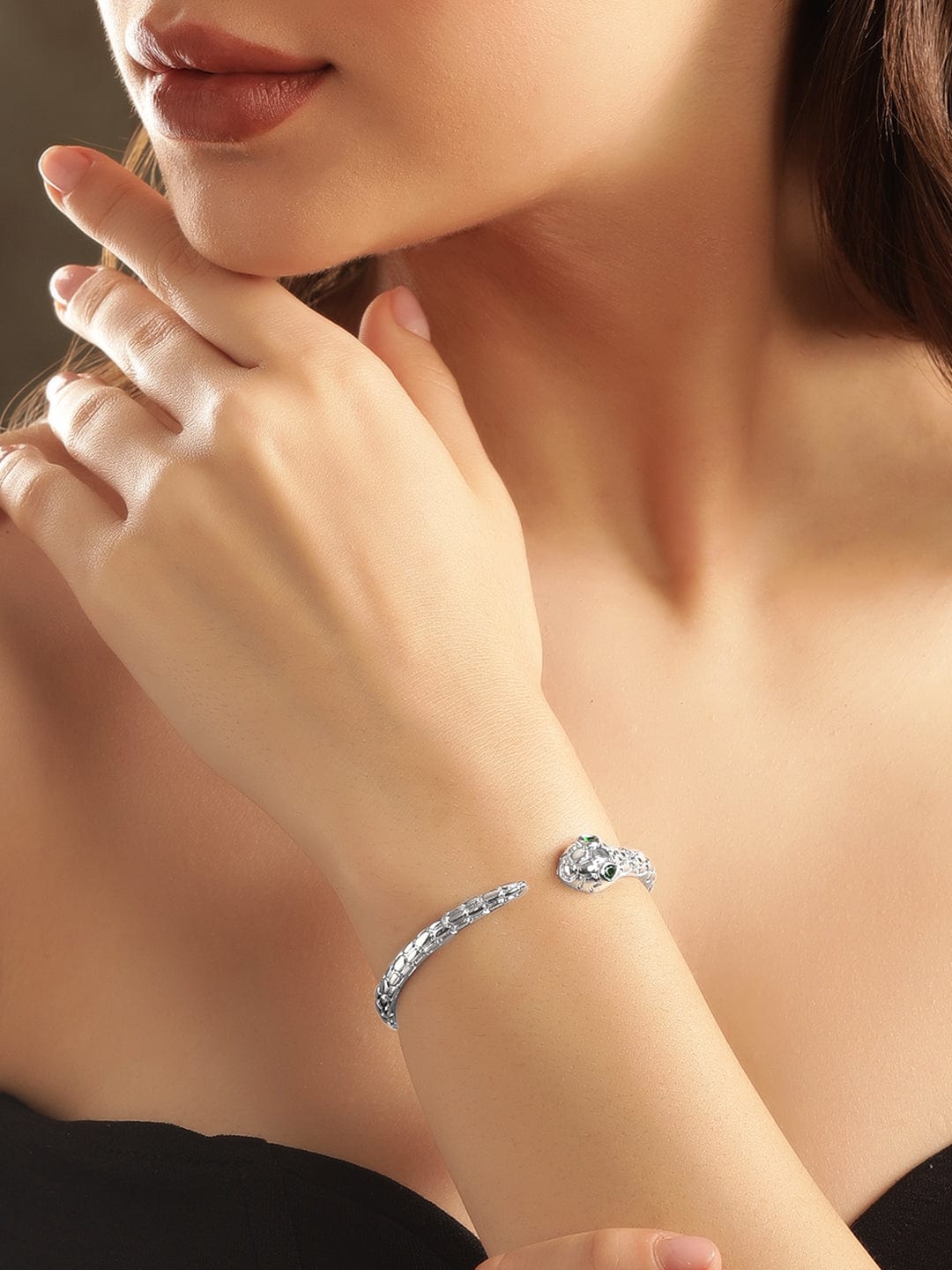 Rubans Rhodium plated serpent motif textured bracelet Bangles & Bracelets