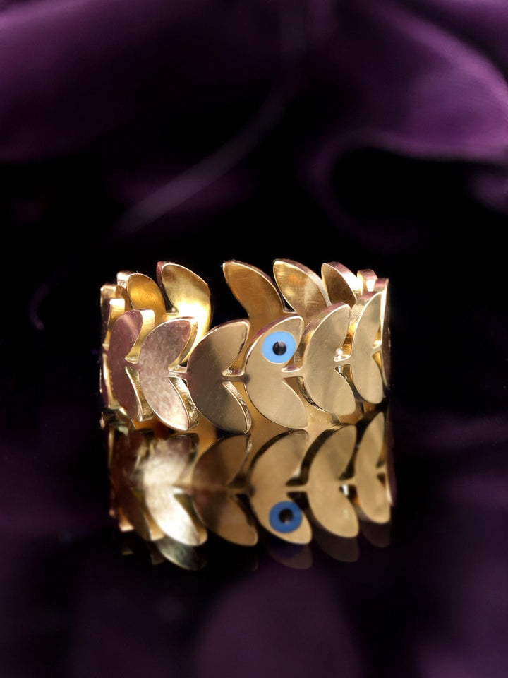 Rubans Voguish Gold Plated Stainless Steel Evil eye leaf pattern Adjustable Ring Rings