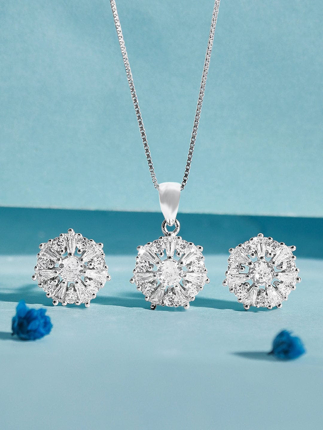 The Heptagon Of Zircons - Necklace Set Necklace Set