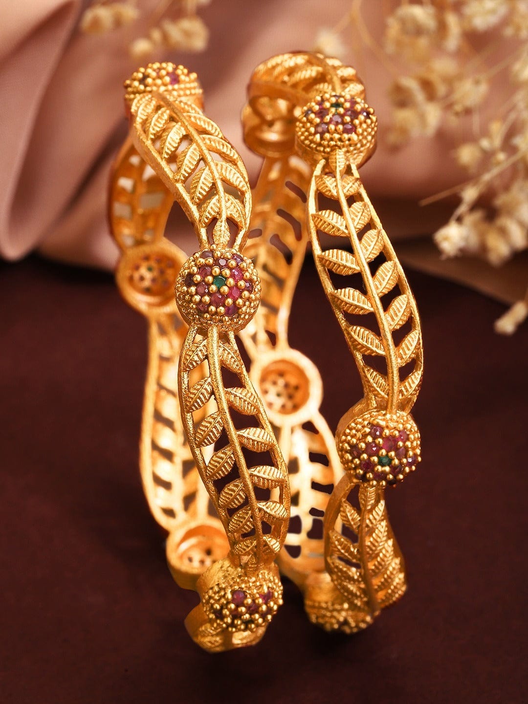 Rubans Set of 2 Gold-Plated Pink Studded Bangles Bangles &amp; Bracelets